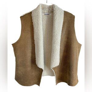 Nygard Faux Leather Vest Ladies Lg Light  Brown with Beige Lining